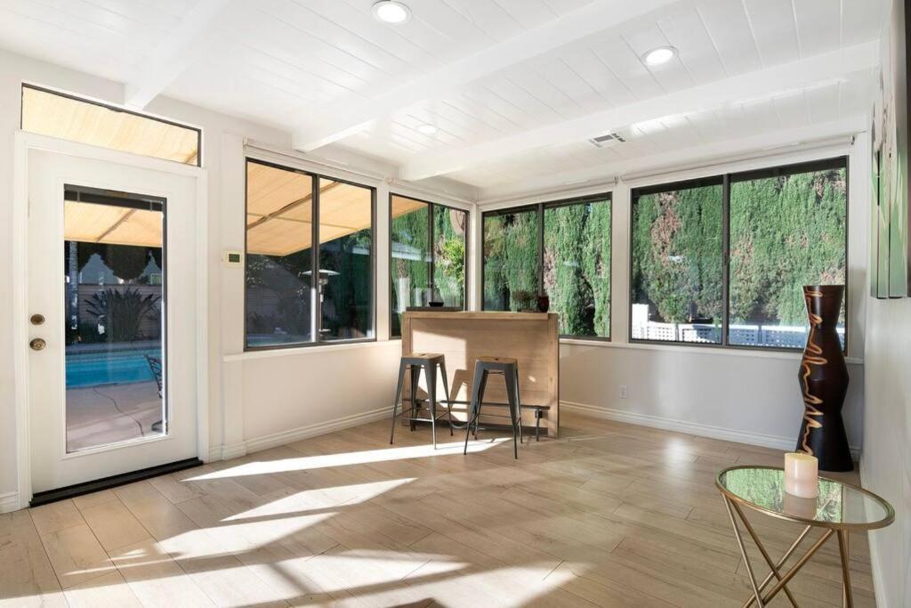 Large Home With Pool + Jacuzzi Los Angeles Exteriör bild