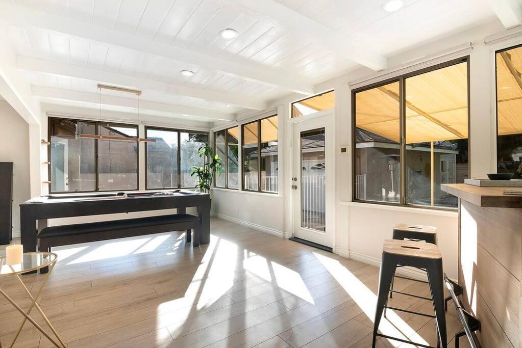 Large Home With Pool + Jacuzzi Los Angeles Exteriör bild